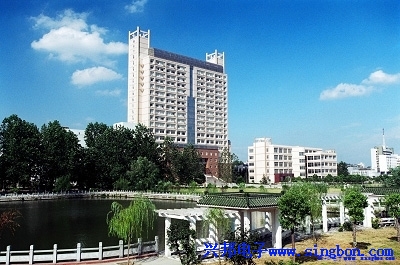 武漢理工大學馬房山分校IC卡水控管理系統(tǒng)。